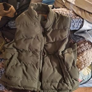 St John's puffy vest
